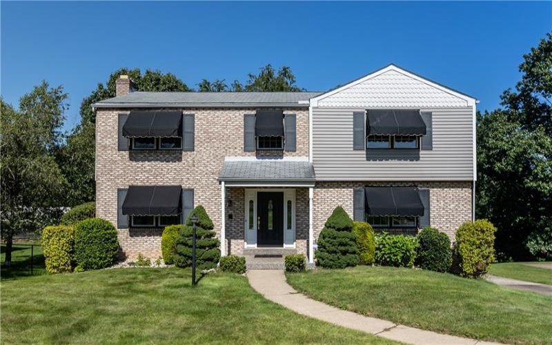 3425 Aloha Dr, Lower Burrell, 15068, 4 Bedroom Bedrooms, 8 Room Rooms,2.1 BathroomBathrooms,Residential,For Sale,Aloha Dr,1771535