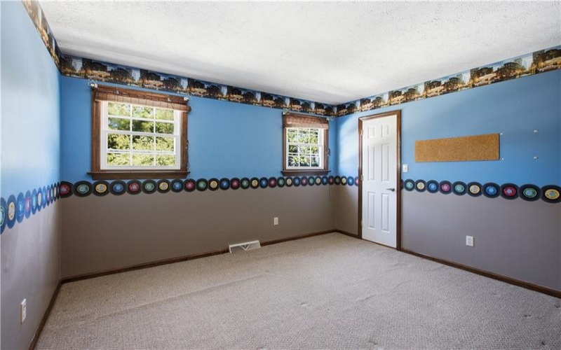3425 Aloha Dr, Lower Burrell, 15068, 4 Bedroom Bedrooms, 8 Room Rooms,2.1 BathroomBathrooms,Residential,For Sale,Aloha Dr,1771535