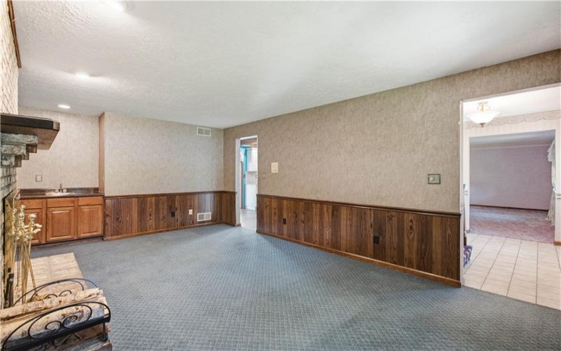 3425 Aloha Dr, Lower Burrell, 15068, 4 Bedroom Bedrooms, 8 Room Rooms,2.1 BathroomBathrooms,Residential,For Sale,Aloha Dr,1771535