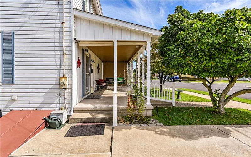 322 TREMONT AVENUE, Greensburg, 15601, 2 Bedroom Bedrooms, 4 Room Rooms,1.1 BathroomBathrooms,Residential,For Sale,TREMONT AVENUE,1772020
