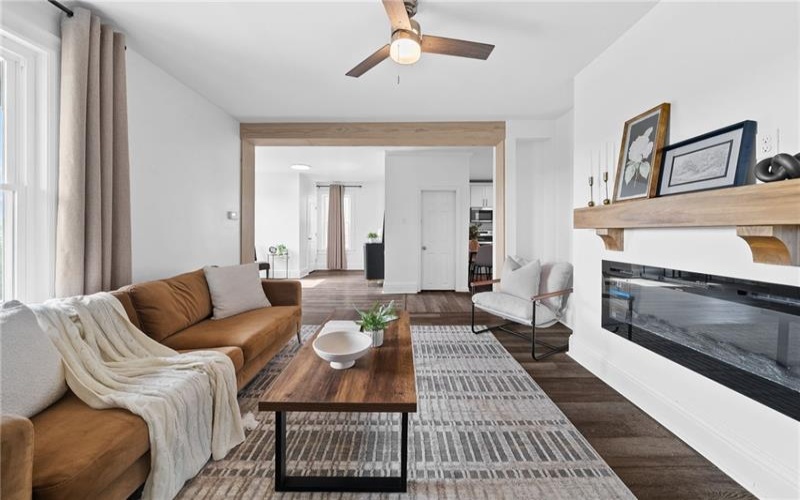 333 Grant St, Houston, 15342, 3 Bedroom Bedrooms, 7 Room Rooms,1.2 BathroomBathrooms,Residential,For Sale,Grant St,1772156