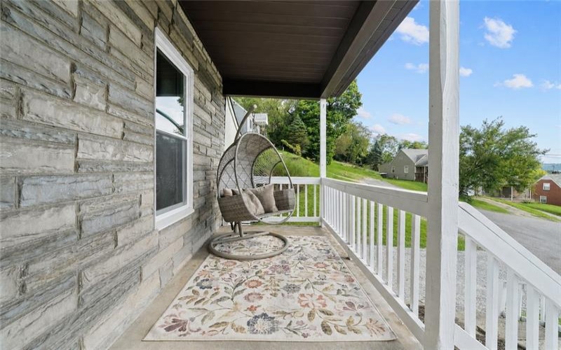 333 Grant St, Houston, 15342, 3 Bedroom Bedrooms, 7 Room Rooms,1.2 BathroomBathrooms,Residential,For Sale,Grant St,1772156