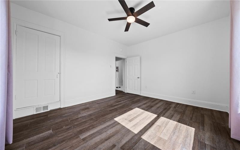 333 Grant St, Houston, 15342, 3 Bedroom Bedrooms, 7 Room Rooms,1.2 BathroomBathrooms,Residential,For Sale,Grant St,1772156