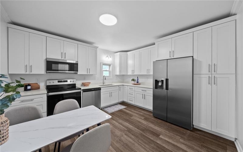 333 Grant St, Houston, 15342, 3 Bedroom Bedrooms, 7 Room Rooms,1.2 BathroomBathrooms,Residential,For Sale,Grant St,1772156