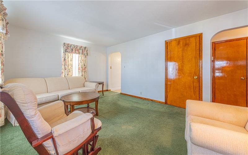 18 Connor St, Uniontown, 15401, 3 Bedroom Bedrooms, ,1 BathroomBathrooms,Residential,For Sale,Connor St,1772173