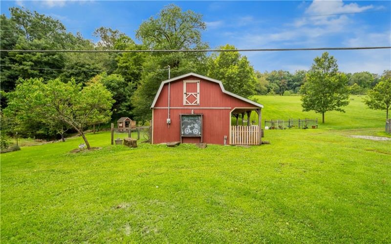 521 McClelland Road, Finleyville, 15332, ,Farm-acreage-lot,For Sale,shed structures,McClelland Road,1772064