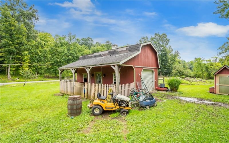 521 McClelland Road, Finleyville, 15332, ,Farm-acreage-lot,For Sale,shed structures,McClelland Road,1772064