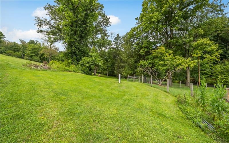 521 McClelland Road, Finleyville, 15332, ,Farm-acreage-lot,For Sale,shed structures,McClelland Road,1772064