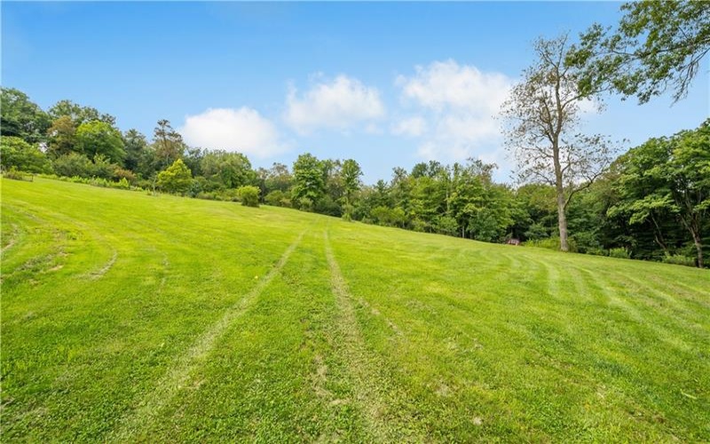 521 McClelland Road, Finleyville, 15332, ,Farm-acreage-lot,For Sale,shed structures,McClelland Road,1772064