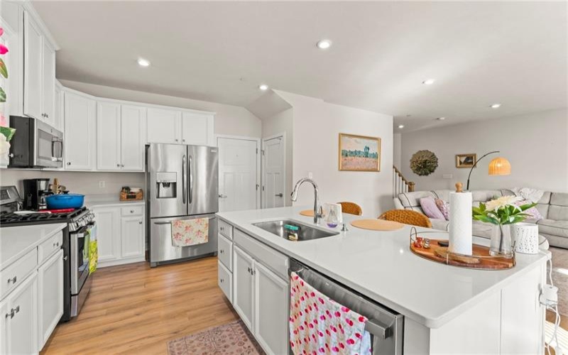161 Black Oak Ln, Mc Donald, 15057, 3 Bedroom Bedrooms, 7 Room Rooms,2.1 BathroomBathrooms,Residential,For Sale,Black Oak Ln,1771592