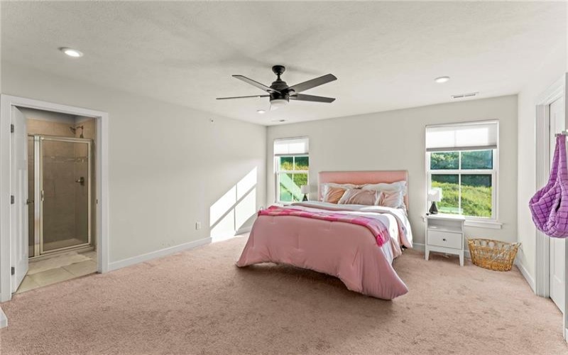 161 Black Oak Ln, Mc Donald, 15057, 3 Bedroom Bedrooms, 7 Room Rooms,2.1 BathroomBathrooms,Residential,For Sale,Black Oak Ln,1771592