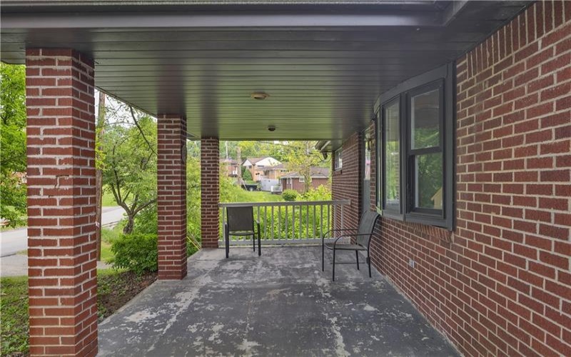 9830 Don Drive, North Huntingdon, 15642, 3 Bedroom Bedrooms, 10 Room Rooms,2 BathroomBathrooms,Residential,For Sale,Don Drive,1771774