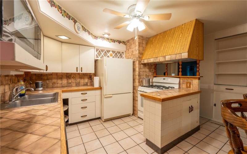 1101 Fir Dr, Latrobe, 15650, 3 Bedroom Bedrooms, ,2 BathroomBathrooms,Residential,For Sale,Fir Dr,1772022
