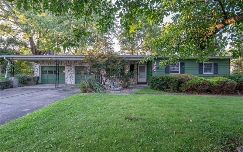 1101 Fir Dr, Latrobe, 15650, 3 Bedroom Bedrooms, ,2 BathroomBathrooms,Residential,For Sale,Fir Dr,1772022