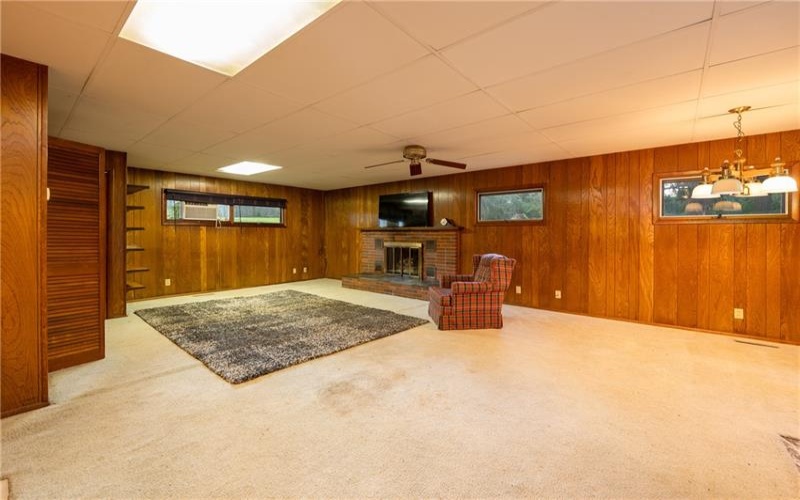 1101 Fir Dr, Latrobe, 15650, 3 Bedroom Bedrooms, ,2 BathroomBathrooms,Residential,For Sale,Fir Dr,1772022