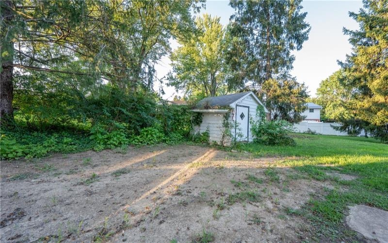 1101 Fir Dr, Latrobe, 15650, 3 Bedroom Bedrooms, ,2 BathroomBathrooms,Residential,For Sale,Fir Dr,1772022
