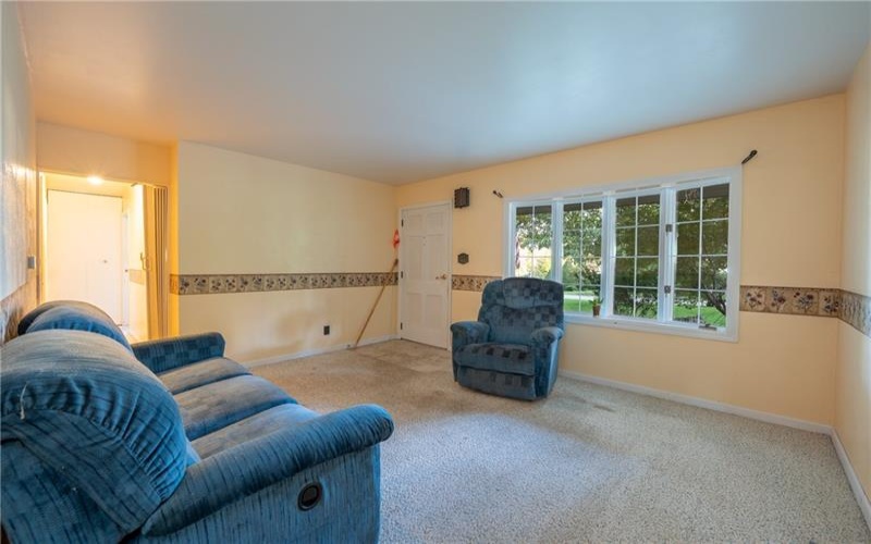 1101 Fir Dr, Latrobe, 15650, 3 Bedroom Bedrooms, ,2 BathroomBathrooms,Residential,For Sale,Fir Dr,1772022