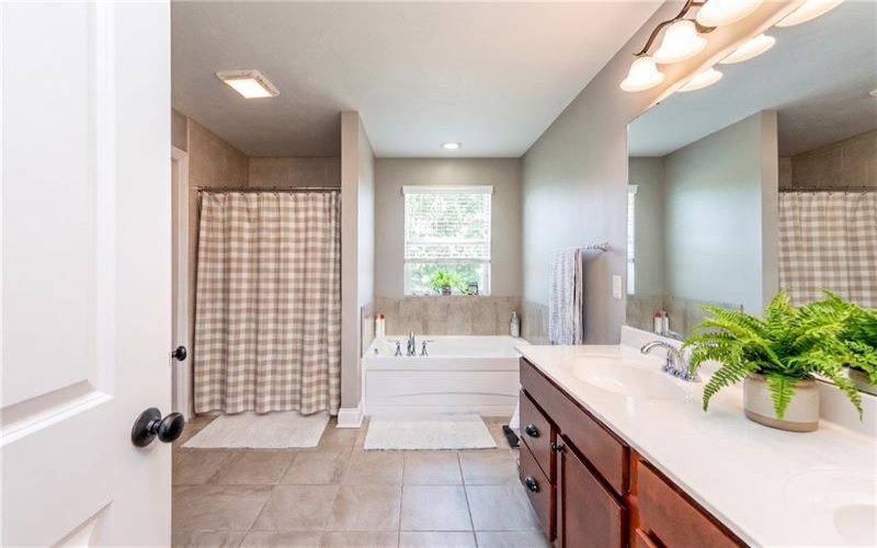 131 Sharon, Pleasant Unity, 15676, 4 Bedroom Bedrooms, 10 Room Rooms,3.1 BathroomBathrooms,Residential,For Sale,Sharon,1772063