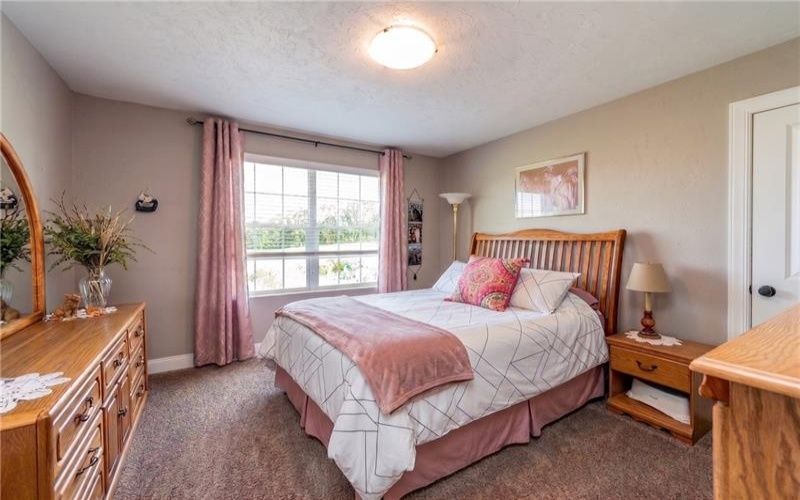 131 Sharon, Pleasant Unity, 15676, 4 Bedroom Bedrooms, 10 Room Rooms,3.1 BathroomBathrooms,Residential,For Sale,Sharon,1772063