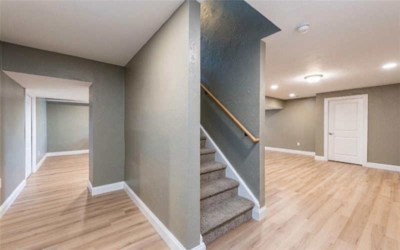 131 Sharon, Pleasant Unity, 15676, 4 Bedroom Bedrooms, 10 Room Rooms,3.1 BathroomBathrooms,Residential,For Sale,Sharon,1772063