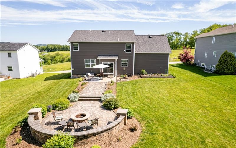 131 Sharon, Pleasant Unity, 15676, 4 Bedroom Bedrooms, 10 Room Rooms,3.1 BathroomBathrooms,Residential,For Sale,Sharon,1772063
