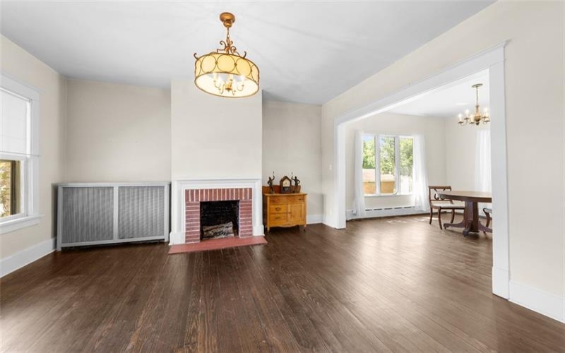 161 Liberty Street, Perryopolis, 15473, 4 Bedroom Bedrooms, 11 Room Rooms,1.1 BathroomBathrooms,Residential,For Sale,Liberty Street,1772206