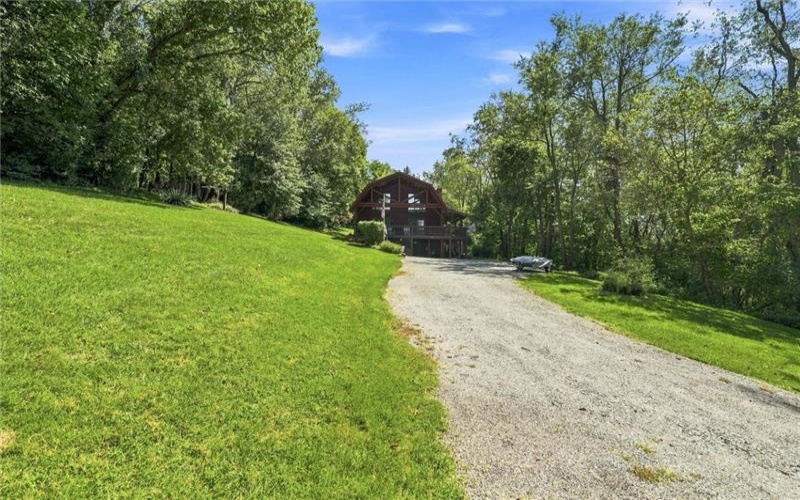 166 Barneys Rd, Perryopolis, 15473, 3 Bedroom Bedrooms, 8 Room Rooms,2 BathroomBathrooms,Residential,For Sale,Barneys Rd,1772209