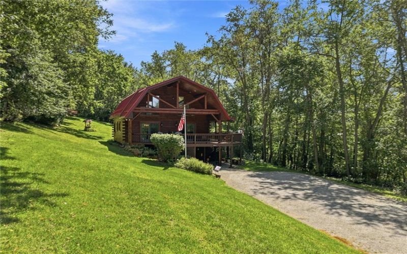 166 Barneys Rd, Perryopolis, 15473, 3 Bedroom Bedrooms, 8 Room Rooms,2 BathroomBathrooms,Residential,For Sale,Barneys Rd,1772209