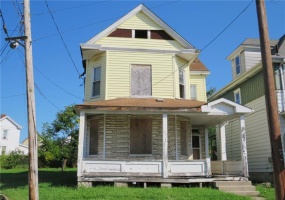 495 Fayette St, Washington, 15301, 4 Bedrooms Bedrooms, ,1.1 BathroomsBathrooms,Residential,For Sale,Fayette St,1772223