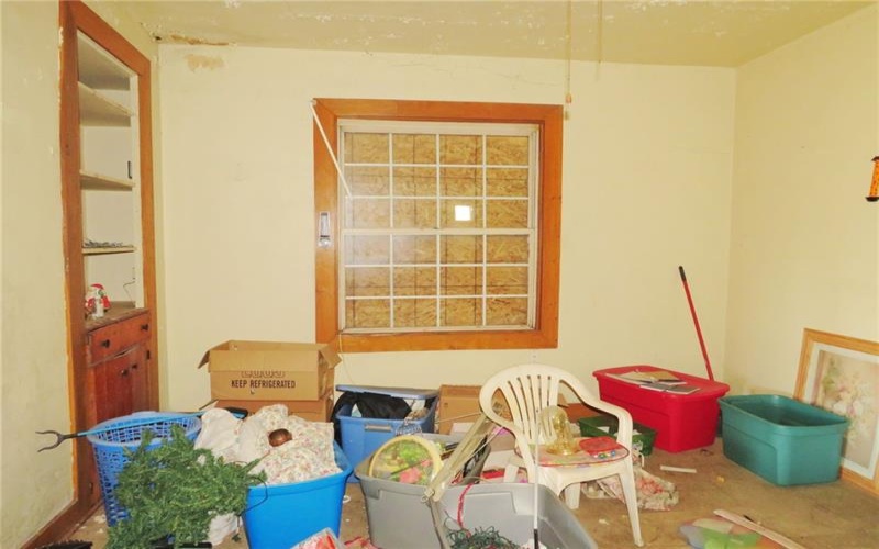 495 Fayette St, Washington, 15301, 4 Bedrooms Bedrooms, ,1.1 BathroomsBathrooms,Residential,For Sale,Fayette St,1772223