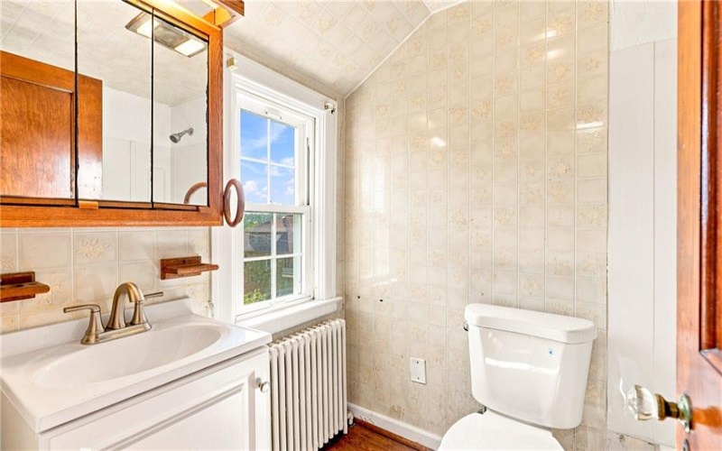 308 Thoburn Street, Johnstown, 15905, 2 Bedroom Bedrooms, ,2.1 BathroomBathrooms,Residential,For Sale,Thoburn Street,1772224