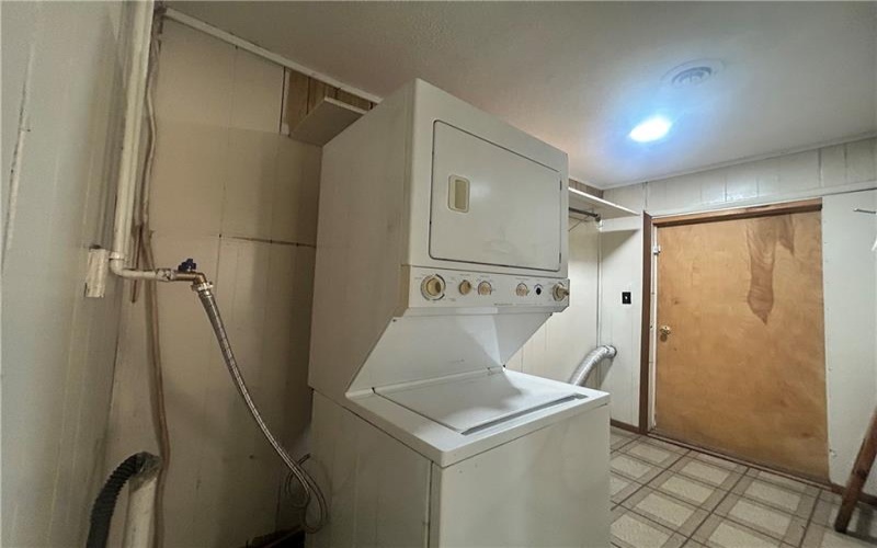 1306 2nd St, Hiller, 15444, 2 Bedroom Bedrooms, ,1 BathroomBathrooms,Residential,For Sale,2nd St,1772232