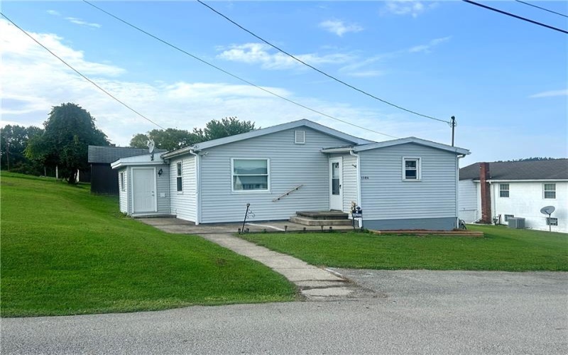 1306 2nd St, Hiller, 15444, 2 Bedroom Bedrooms, ,1 BathroomBathrooms,Residential,For Sale,2nd St,1772232
