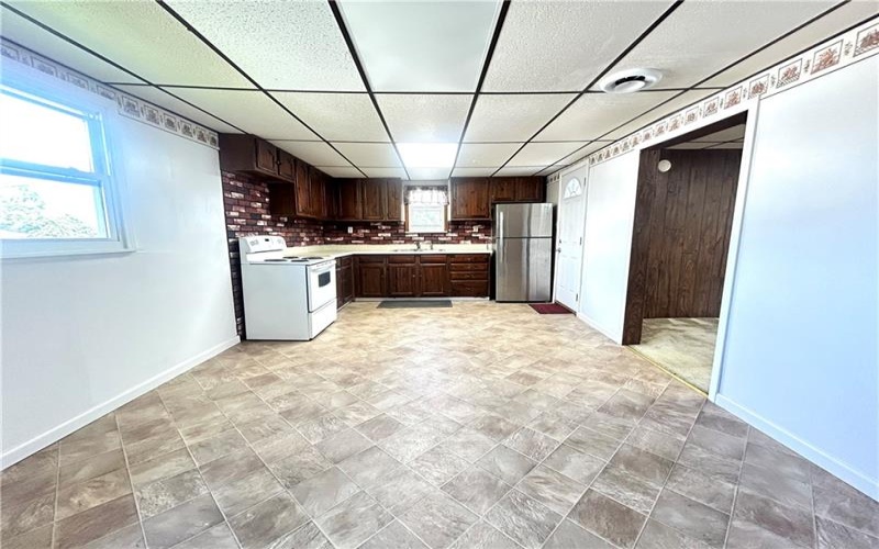 1306 2nd St, Hiller, 15444, 2 Bedroom Bedrooms, ,1 BathroomBathrooms,Residential,For Sale,2nd St,1772232