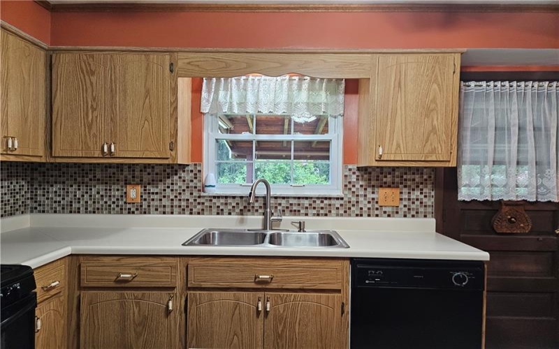1501 Meade Ave, New Kensington, 15068, 3 Bedroom Bedrooms, 8 Room Rooms,1.1 BathroomBathrooms,Residential,For Sale,Meade Ave,1772291