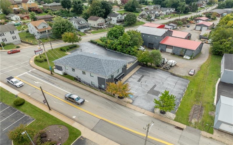 621 4TH STREET, 15644, 15644, ,Commercial-industrial-business,For Sale,4TH STREET,1772350