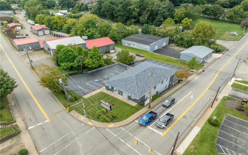621 4TH STREET, 15644, 15644, ,Commercial-industrial-business,For Sale,4TH STREET,1772350