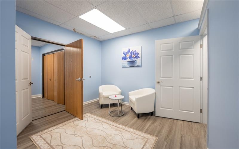 621 4TH STREET, 15644, 15644, ,Commercial-industrial-business,For Sale,4TH STREET,1772350