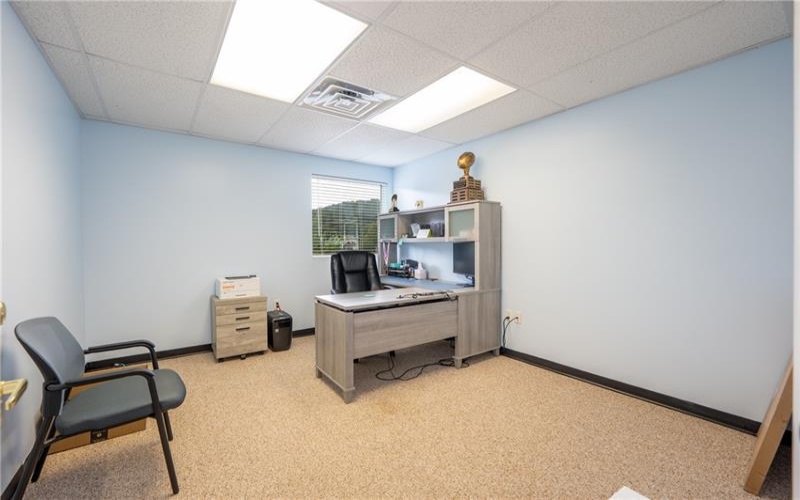 621 4TH STREET, 15644, 15644, ,Commercial-industrial-business,For Sale,4TH STREET,1772350