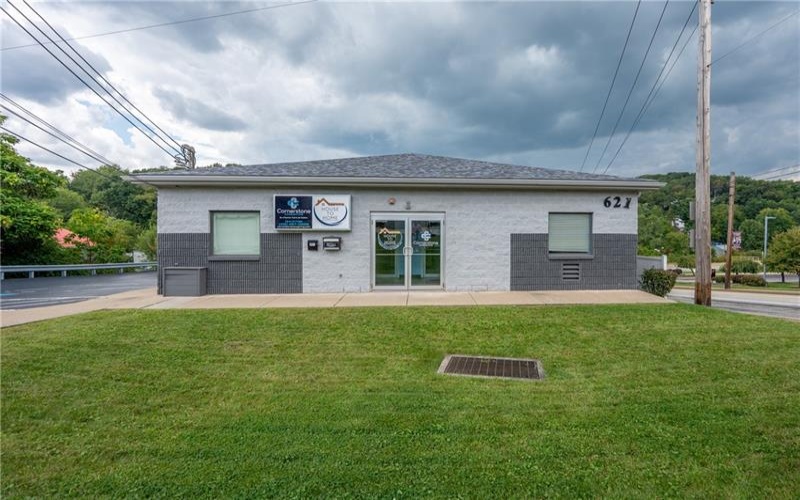 621 4TH STREET, 15644, 15644, ,Commercial-industrial-business,For Sale,4TH STREET,1772350