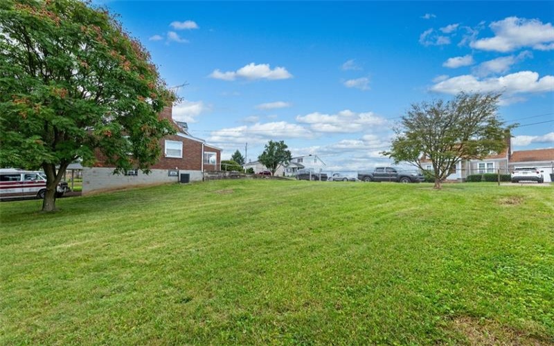 1425 Jones Street, Monessen, 15062, 3 Bedroom Bedrooms, 10 Room Rooms,1.2 BathroomBathrooms,Residential,For Sale,Jones Street,1772391