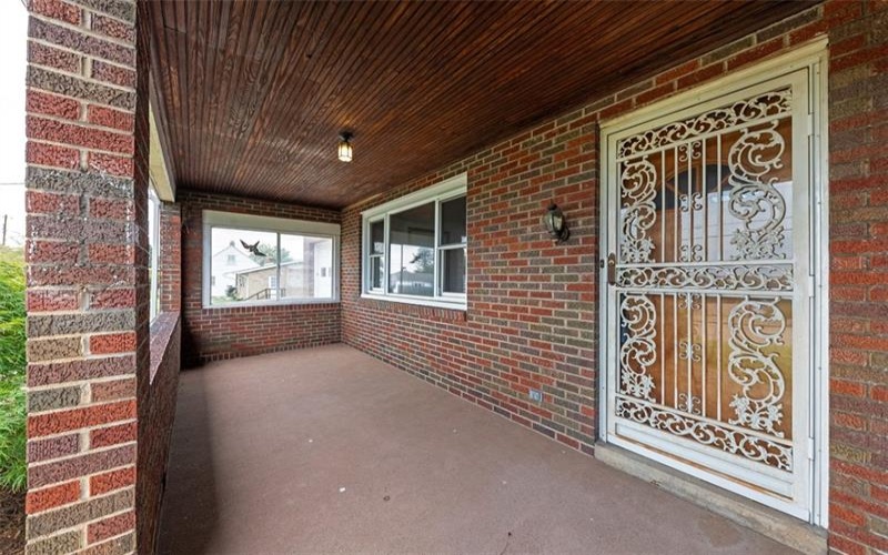 1425 Jones Street, Monessen, 15062, 3 Bedroom Bedrooms, 10 Room Rooms,1.2 BathroomBathrooms,Residential,For Sale,Jones Street,1772391