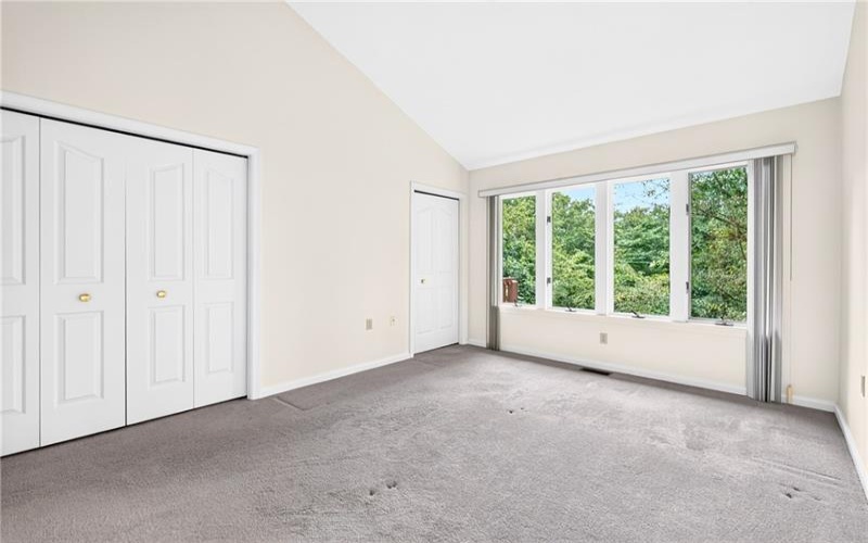 313 Vista Drive, 15601, 15601, 2 Bedroom Bedrooms, 8 Room Rooms,2.1 BathroomBathrooms,Residential,For Sale,Vista Drive,1769460