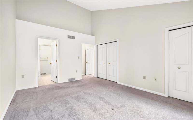 313 Vista Drive, 15601, 15601, 2 Bedroom Bedrooms, 8 Room Rooms,2.1 BathroomBathrooms,Residential,For Sale,Vista Drive,1769460
