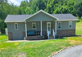 633 Bartleyville Rd, Burgettstown, 15021, 4 Bedroom Bedrooms, ,2 BathroomBathrooms,Residential,For Sale,Bartleyville Rd,1770933 633 Bartleyville Rd, Burgettstown, 15021, 4 Bedroom Bedrooms, ,2 BathroomBathrooms,Residential,For Sale,Bartleyville Rd,1770933