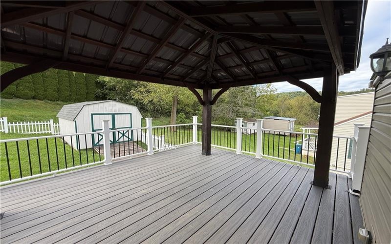 601 8th Street, Youngwood, 15697, 3 Bedroom Bedrooms, 7 Room Rooms,1 BathroomBathrooms,Residential,For Sale,8th Street,1771682