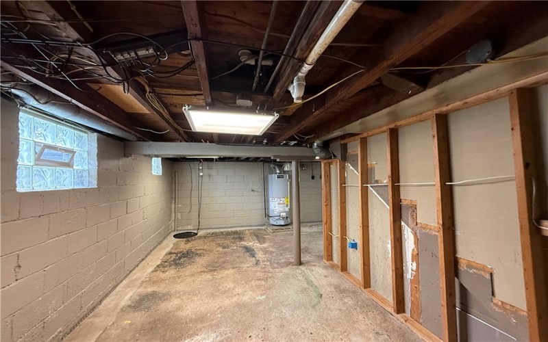 601 8th Street, Youngwood, 15697, 3 Bedroom Bedrooms, 7 Room Rooms,1 BathroomBathrooms,Residential,For Sale,8th Street,1771682