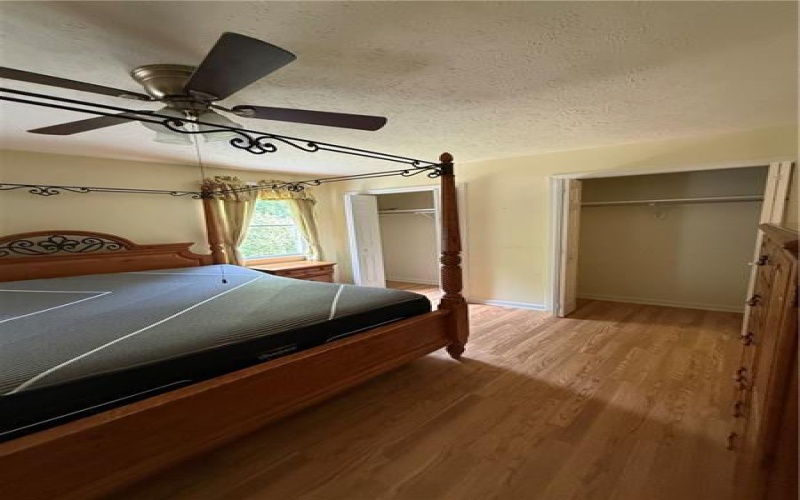 404 Country View Dr, Lower Burrell, 15068, 3 Bedrooms Bedrooms, 10 Rooms Rooms,2.1 BathroomsBathrooms,Residential,For Sale,Country View Dr,1772105