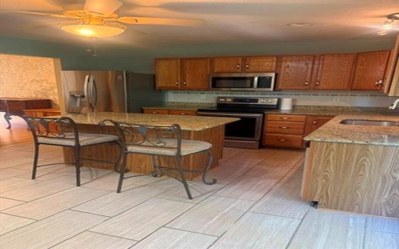 404 Country View Dr, Lower Burrell, 15068, 3 Bedrooms Bedrooms, 10 Rooms Rooms,2.1 BathroomsBathrooms,Residential,For Sale,Country View Dr,1772105