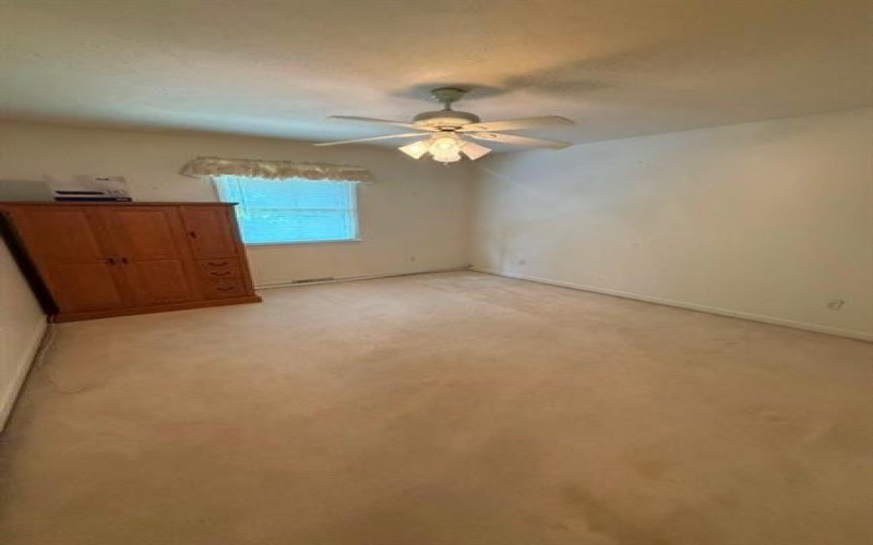 404 Country View Dr, Lower Burrell, 15068, 3 Bedrooms Bedrooms, 10 Rooms Rooms,2.1 BathroomsBathrooms,Residential,For Sale,Country View Dr,1772105